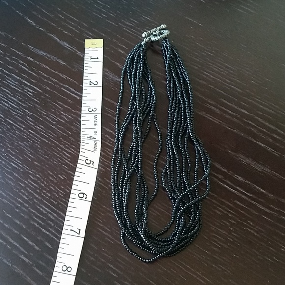 Multiple strings necklace - Picture 2 of 2